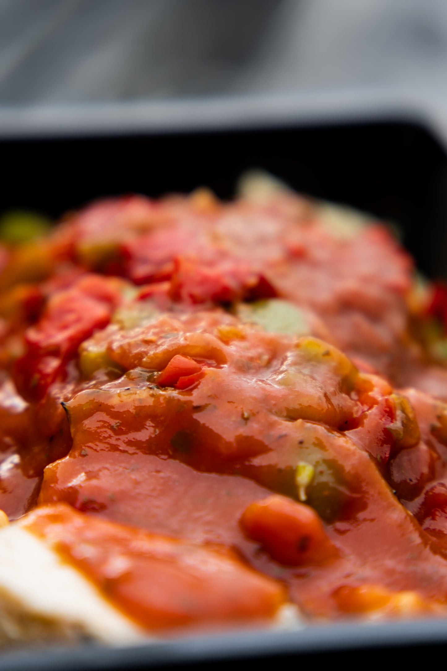 1. Chicken Breast, Fusilli Pasta, Mixed Peppers, Italian Sauce